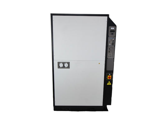 Maintenance on Edwards Polycold® PFC1102